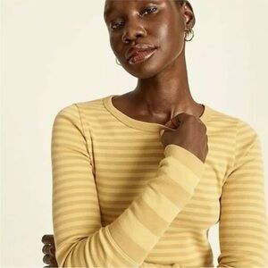 J. Crew Slim Perfect Long Sleeve Tee Long Cuffs Yellow Haze Muted Small